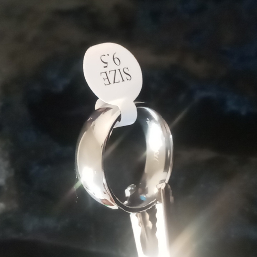 Tungsten carbide Wedding band size 9.50